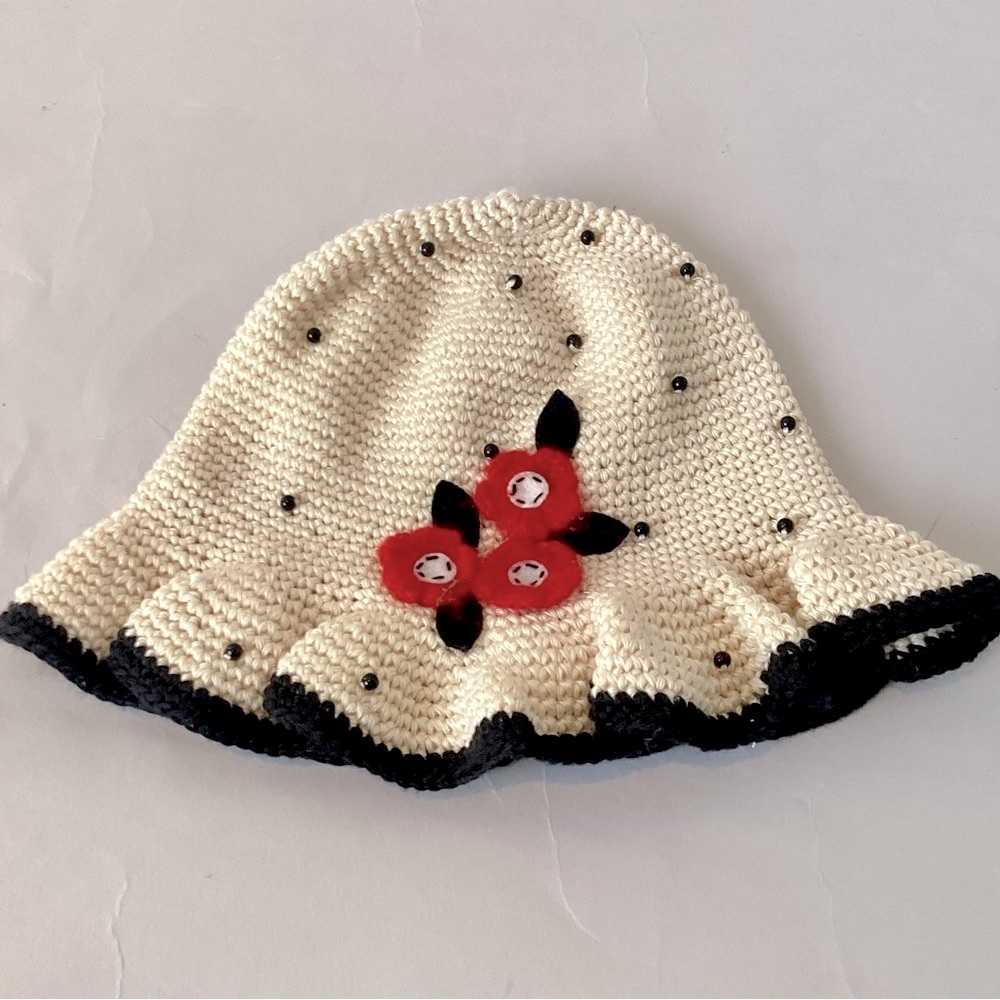 Baby Cream Crochet Bucket Hat with Red Flowers